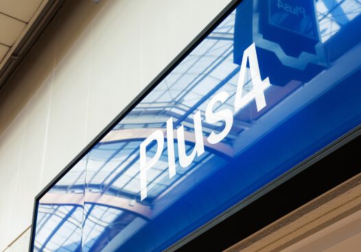不動産売買専門 Plus4の外観